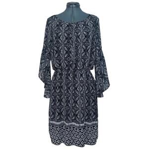 TACERA Printed Bell Sleeved Dress Women's size Small black/white boho chic